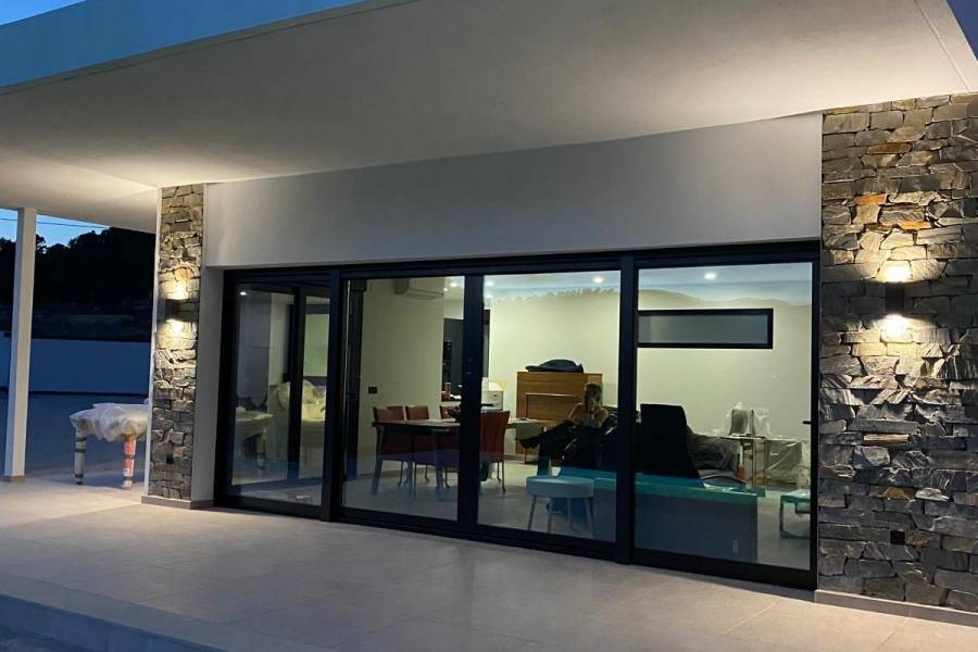 Nueva construcción  - Chalet - Pinoso - Casas Pastor