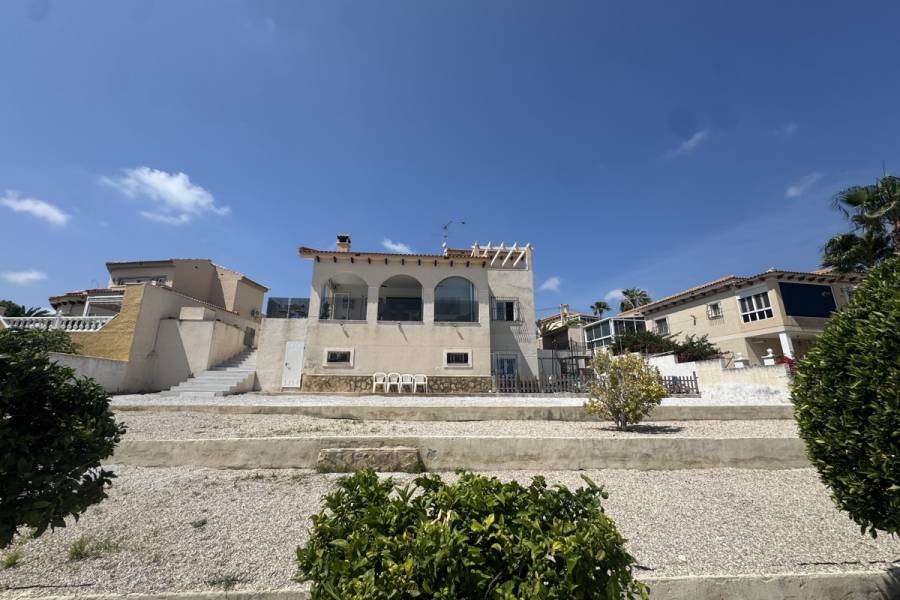 Resale - Detached - San Miguel de Salinas