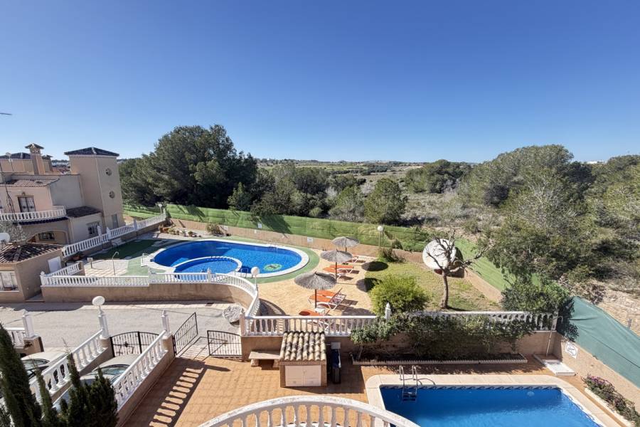 Reventa - Chalet - Orihuela Costa - Villamartin