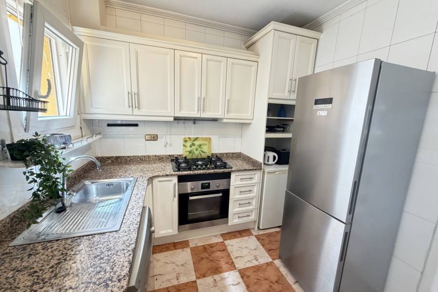 Resale - Apartment - Orihuela Costa - Villamartin