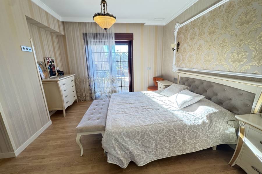 Bestaande bouw - Detached - Cabo Roig