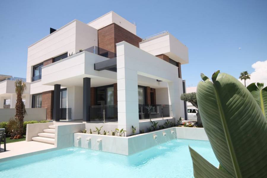 Nueva construcción  - Chalet - Torrevieja - El Chaparral