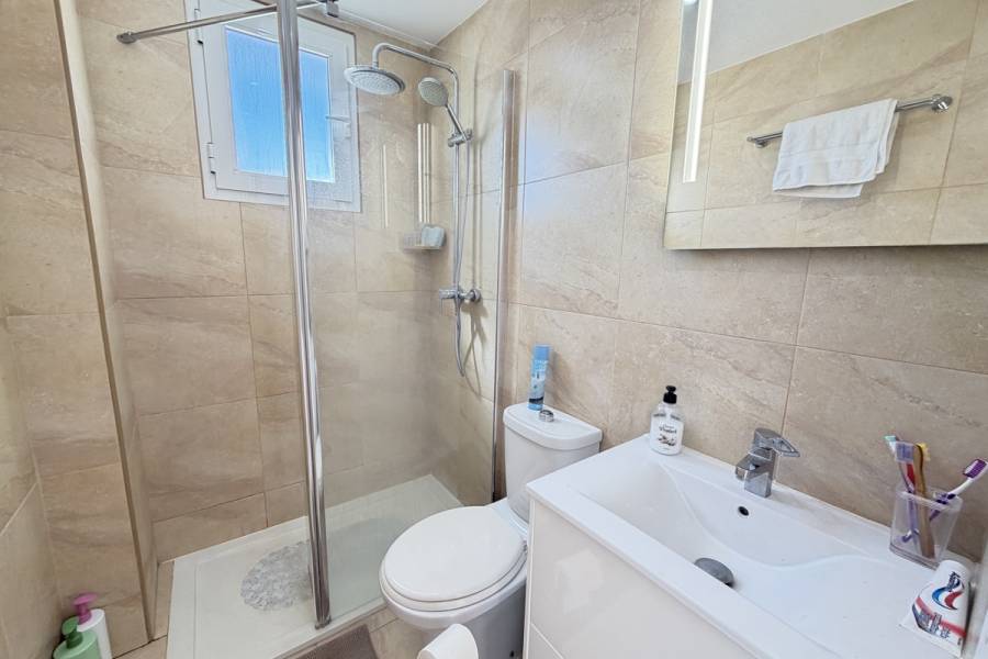Reventa - Apartamento - Orihuela Costa - Villamartin