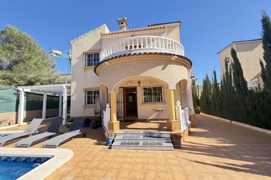 Reventa - Chalet - Orihuela Costa - Villamartin