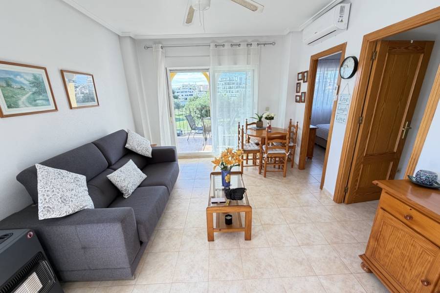 Resale - Apartment - Orihuela Costa - La Zenia