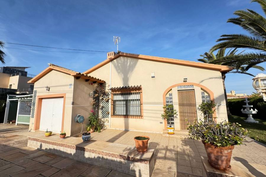 Reventa - Chalet - Cabo Roig