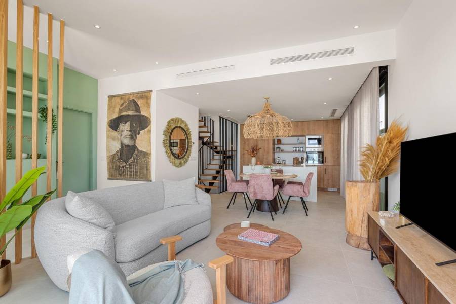 Nueva construcción  - Chalet - Los Dolores - Sector 3