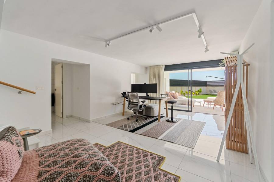 Reventa - Chalet - Torrevieja - La Veleta