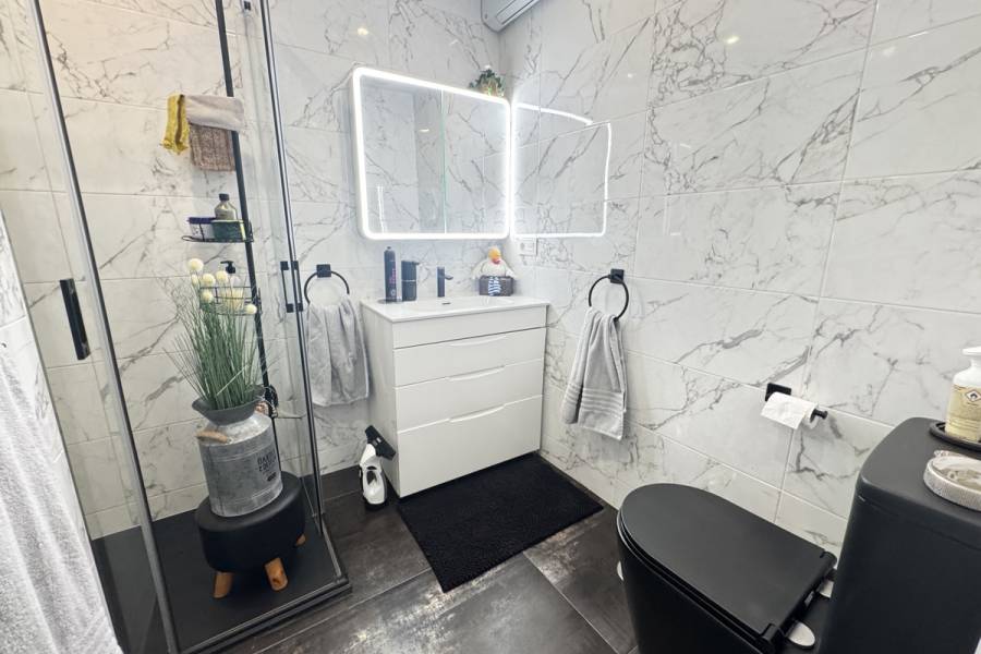 Bestaande bouw - Appartement - Orihuela Costa - Villamartin