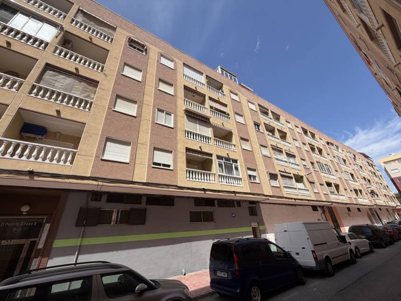 Apartment - Resale - Torrevieja - Torrevieja