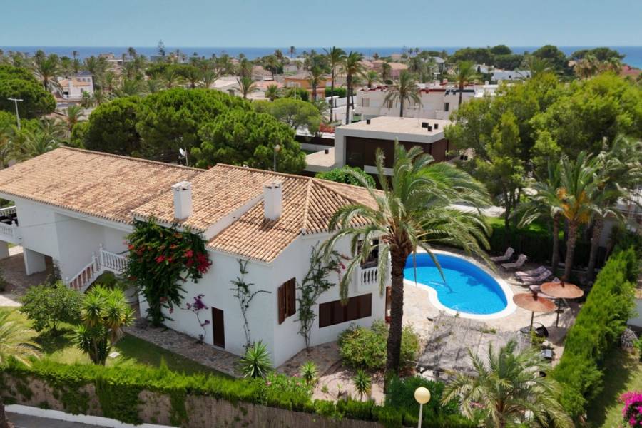 Bestaande bouw - Detached - Cabo Roig