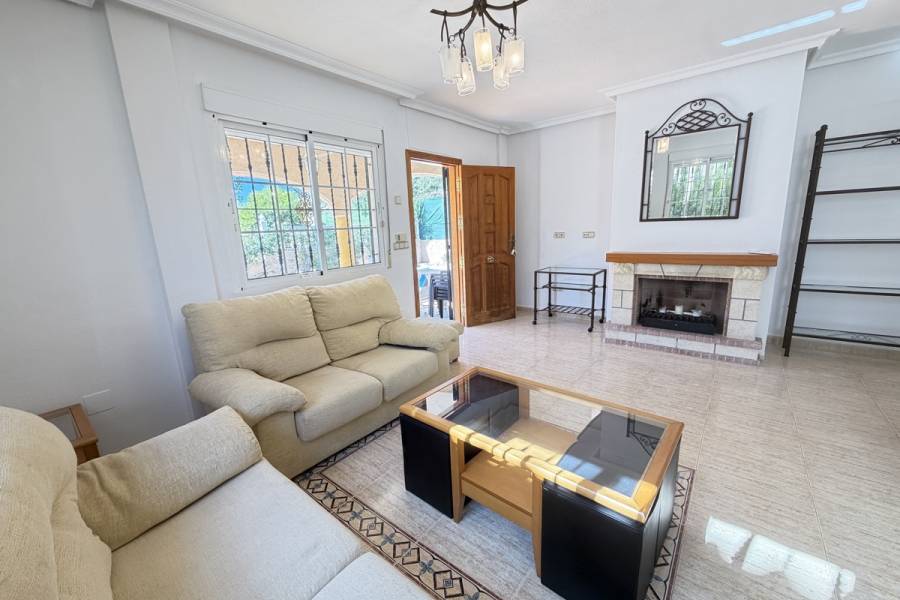 Reventa - Chalet - Orihuela Costa - Villamartin