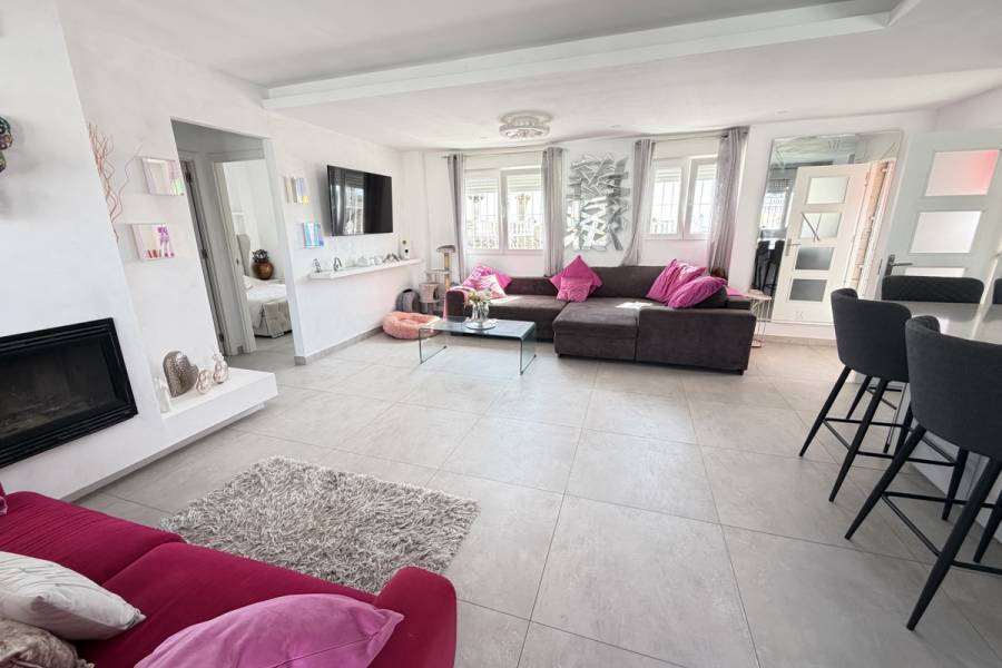 Resale - Detached - San Miguel de Salinas