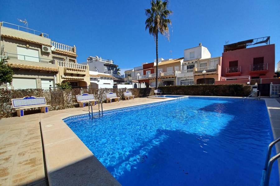 Resale - Townhouse - Orihuela Costa - Playa Flamenca