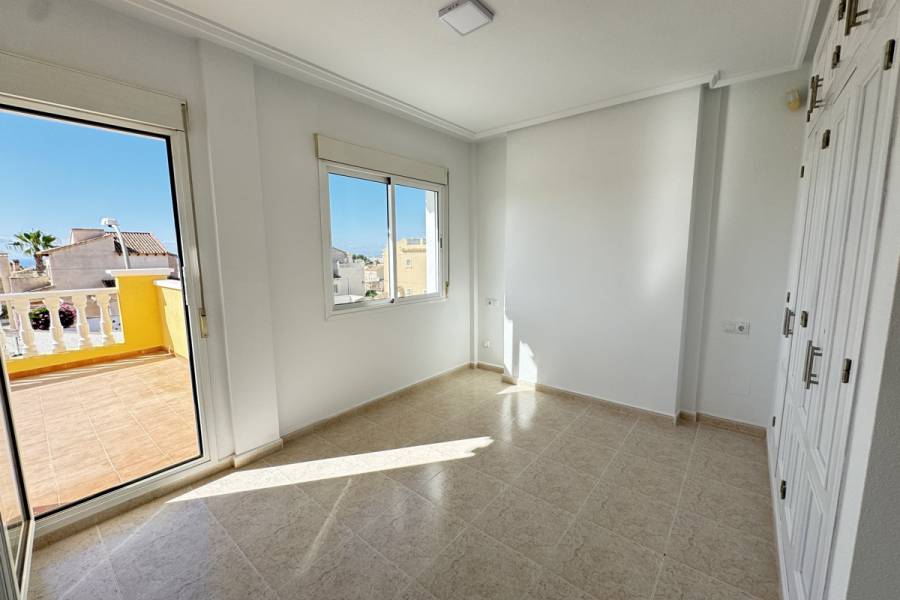 Resale - Detached - Orihuela Costa - Villamartin