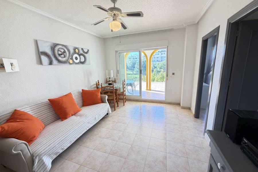 Reventa - Apartamento - Orihuela Costa - La Zenia