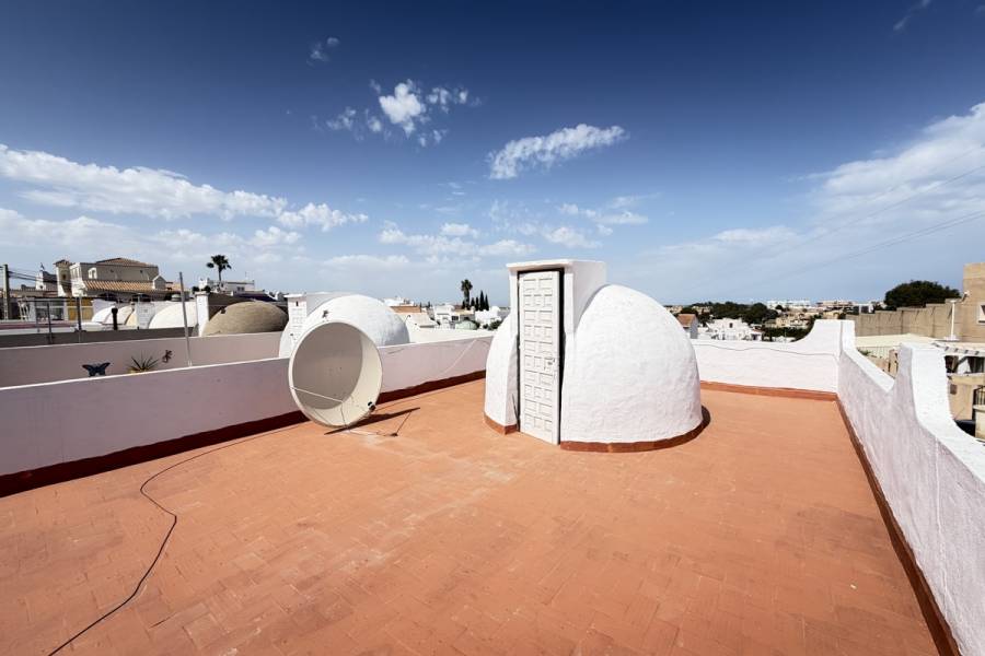 Resale - Apartment - Orihuela Costa - Villamartin