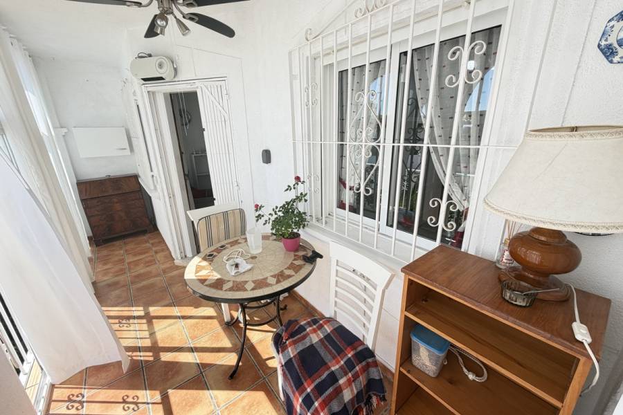 Reventa - Apartamento - Orihuela Costa - La Zenia
