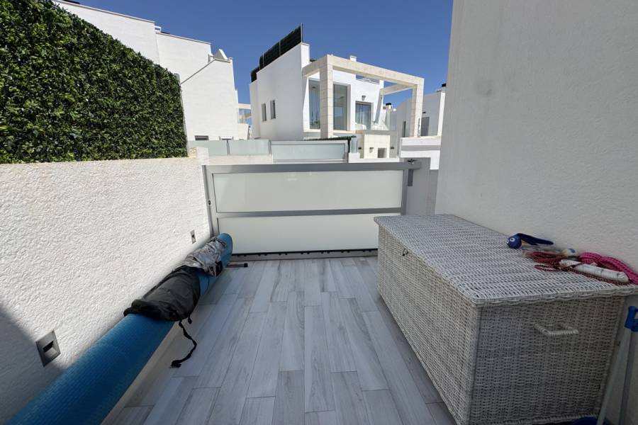 Resale - Detached - Lomas de Cabo Roig