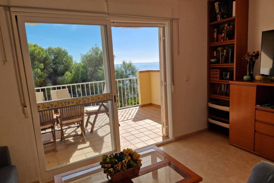 Resale - Apartment - Orihuela Costa - Campoamor