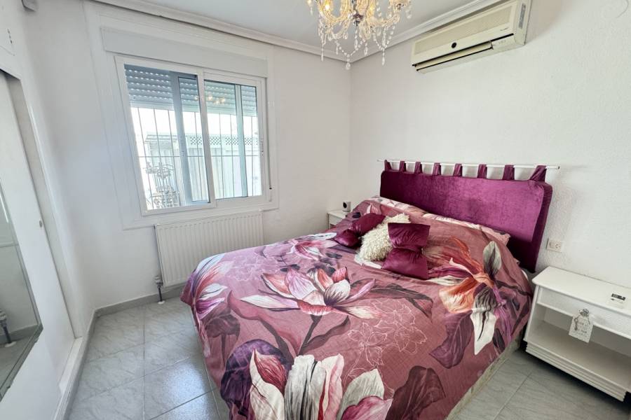 Resale - Detached - Eagles Nest