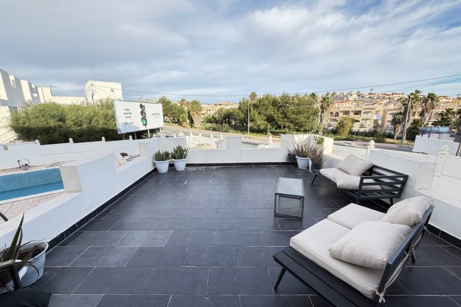 Bestaande bouw - Detached - Orihuela Costa - Villamartin