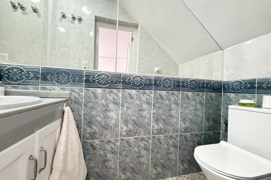 Resale - Townhouse - Orihuela Costa - Villamartin