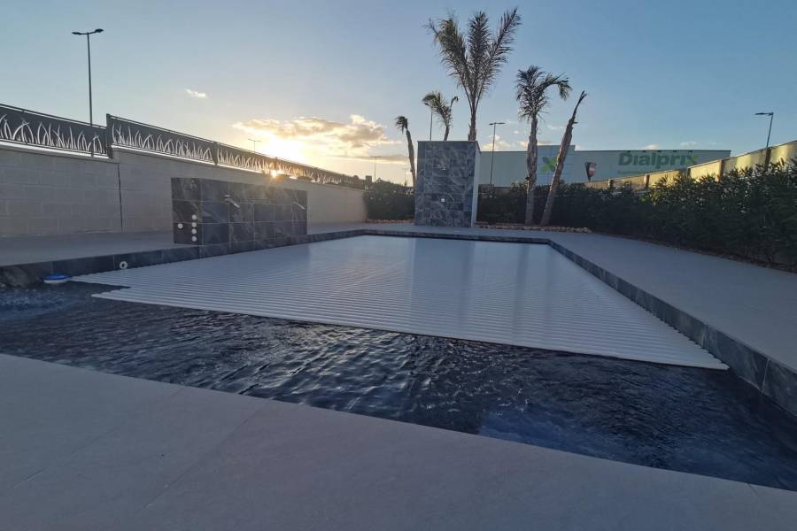 Nueva construcción  - Chalet - Los Montesinos - La Herrada