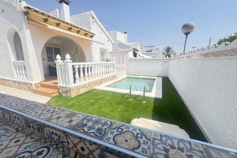 Resale - Detached - Eagles Nest