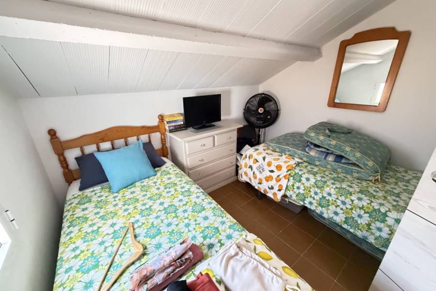 Resale - Apartment - Orihuela Costa - La Zenia