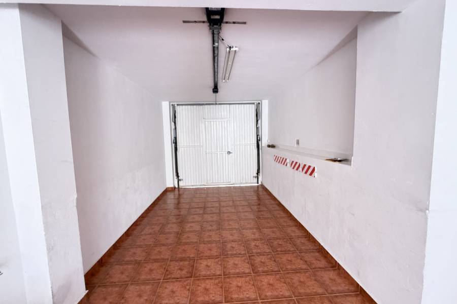 Resale - Townhouse - Pilar De La Horradada