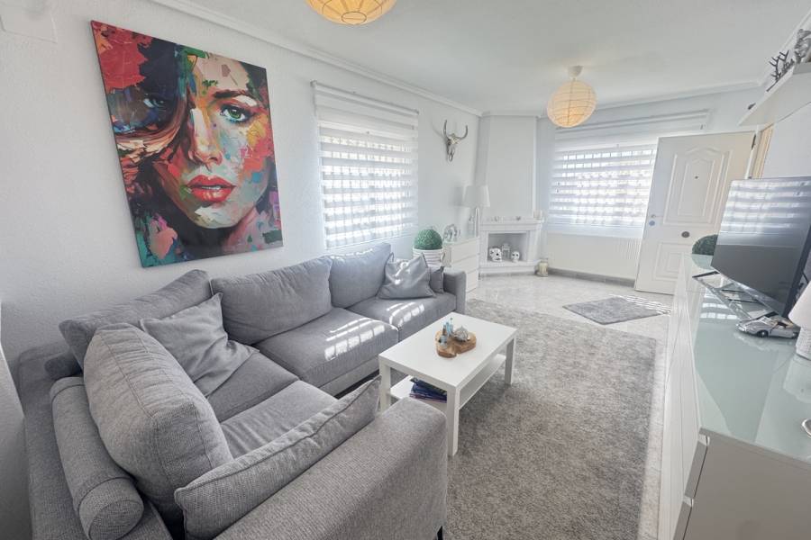 Reventa - Chalet - Orihuela Costa - Villamartin