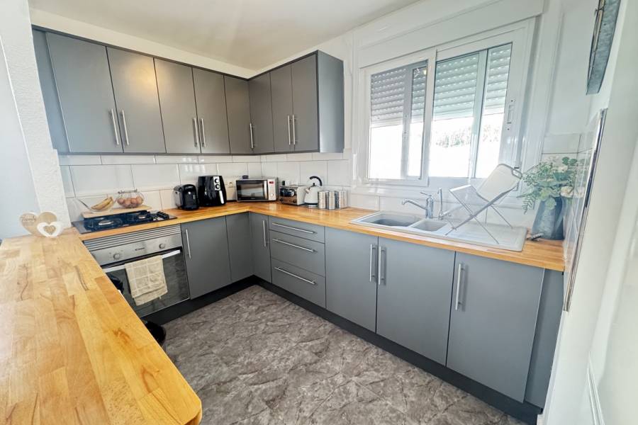 Resale - Detached - Eagles Nest