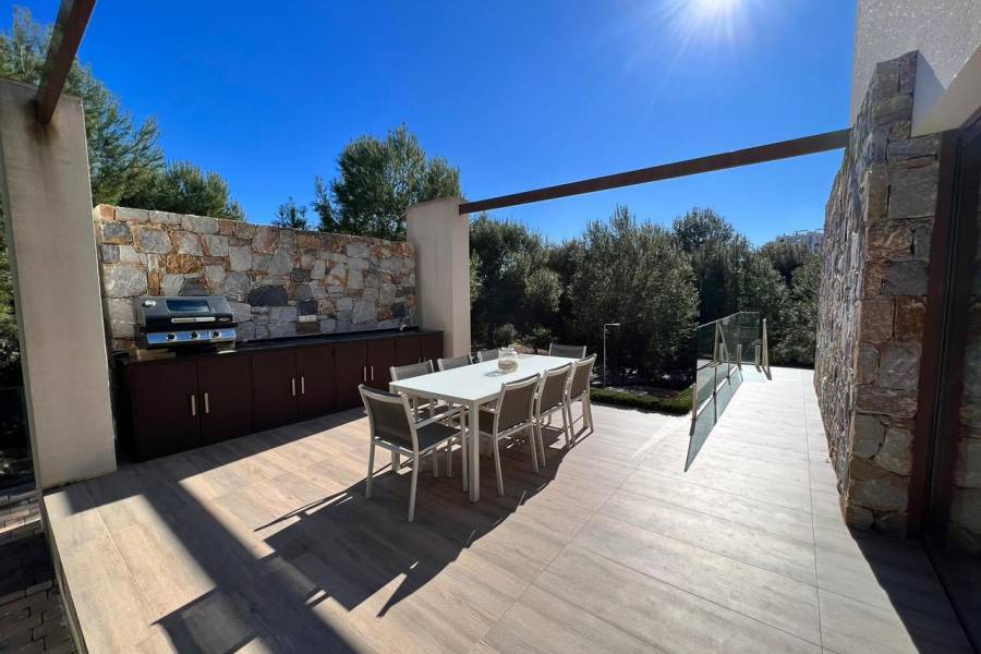 Resale - Detached - Orihuela Costa - Las Colinas Golf