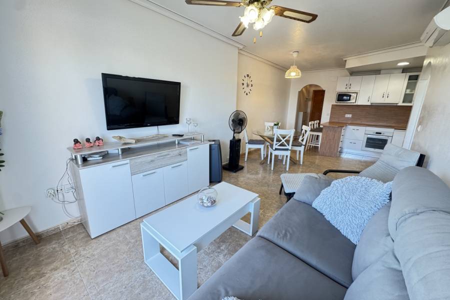 Resale - Apartment - Cabo Roig