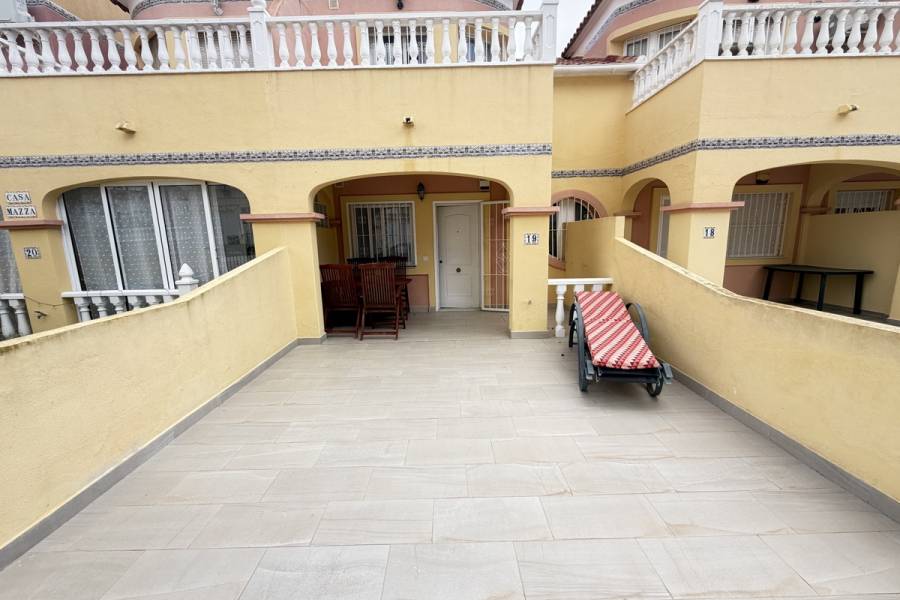 Resale - Townhouse - Orihuela Costa - Villamartin