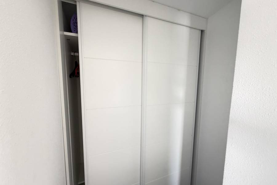 Resale - Detached - Orihuela Costa - Villamartin