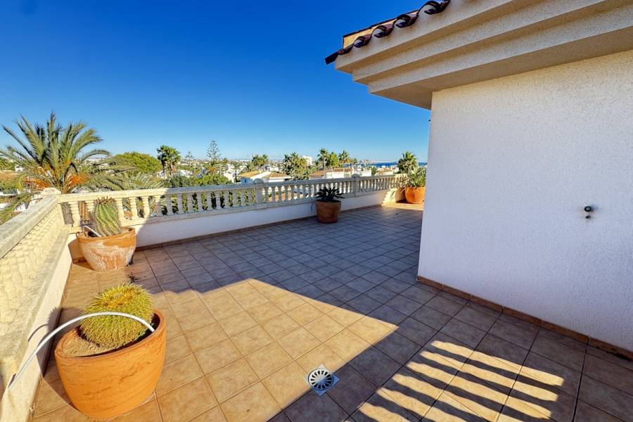 Bestaande bouw - Detached - Cabo Roig