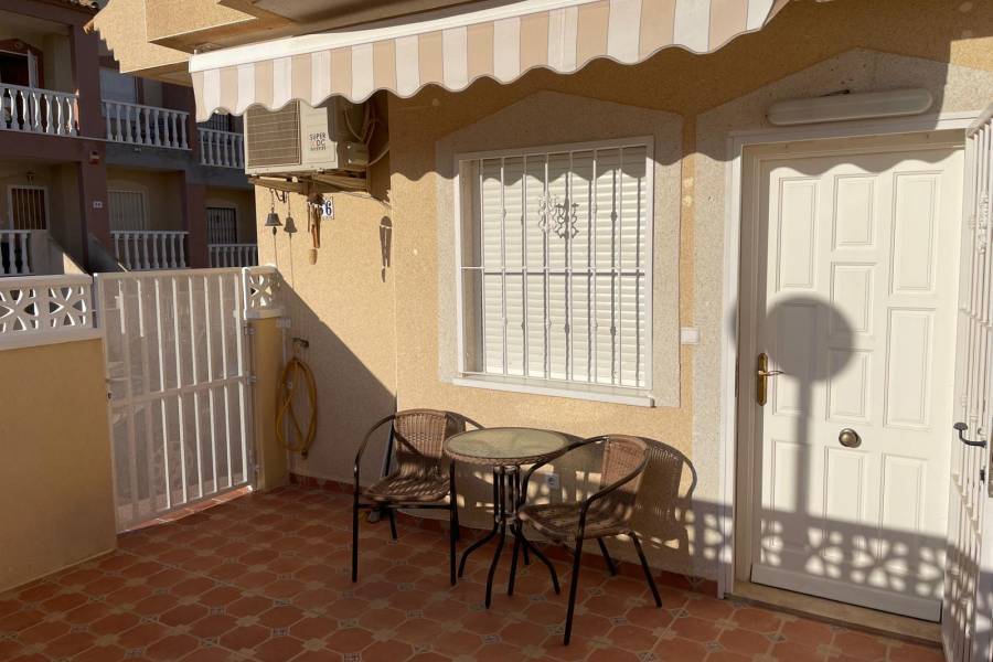 Resale - Townhouse - Orihuela Costa - Villamartin
