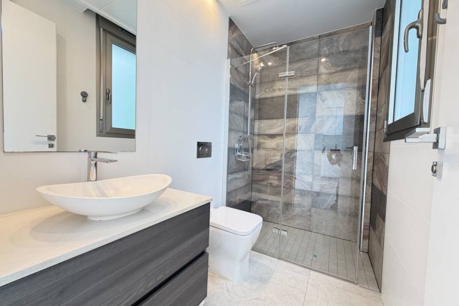 Resale - Detached - Orihuela Costa - Villamartin