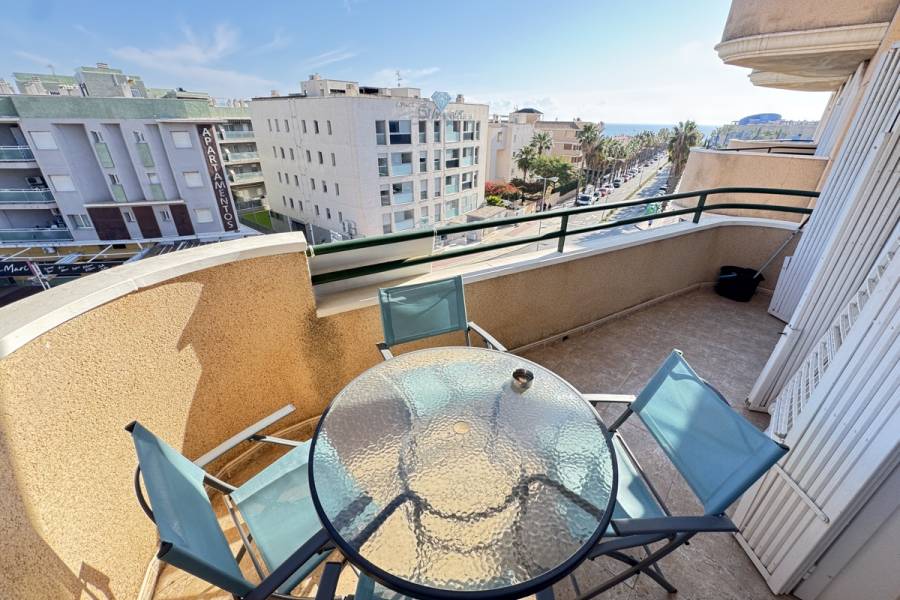 Resale - Apartment - Cabo Roig