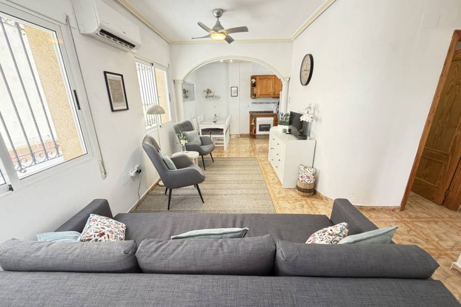 Resale - Apartment - Orihuela Costa - La Zenia