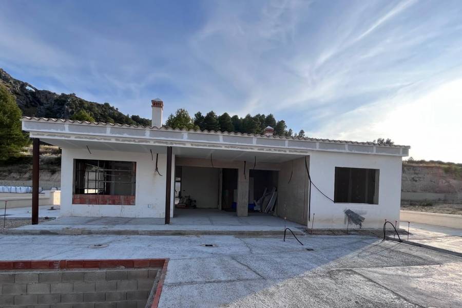 Nueva construcción  - Chalet - Penaguila - El Olivar