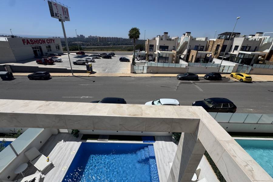 Resale - Detached - Lomas de Cabo Roig