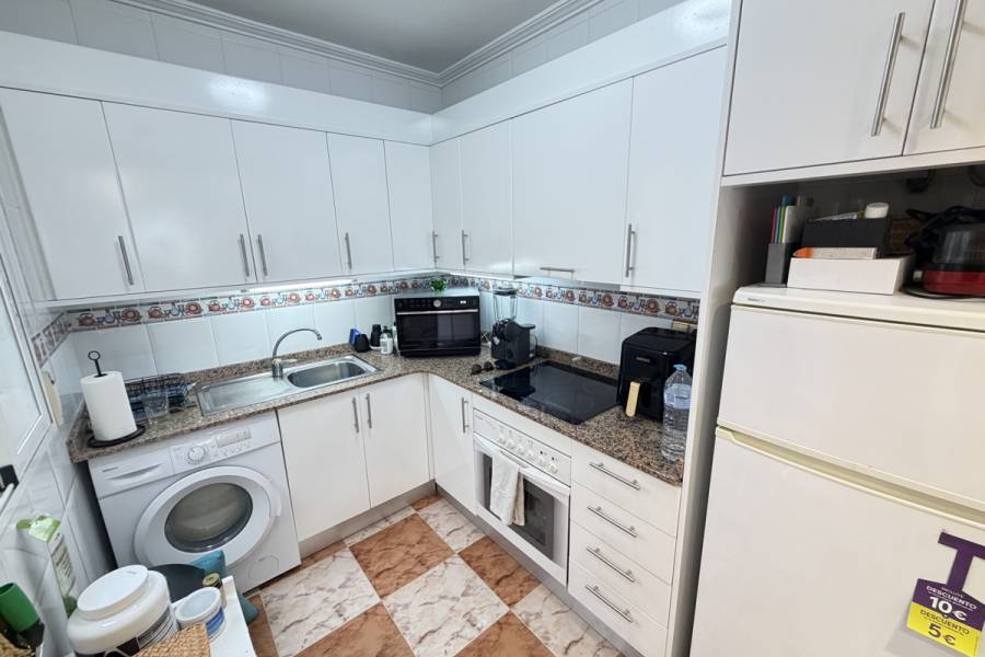 Bestaande bouw - Appartement - Orihuela Costa - La Zenia