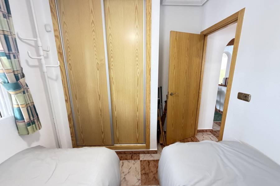 Bestaande bouw - Appartement - Orihuela Costa - La Zenia