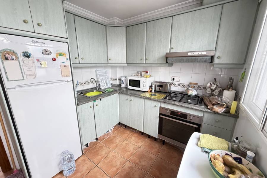 Resale - Apartment - Orihuela Costa - La Zenia