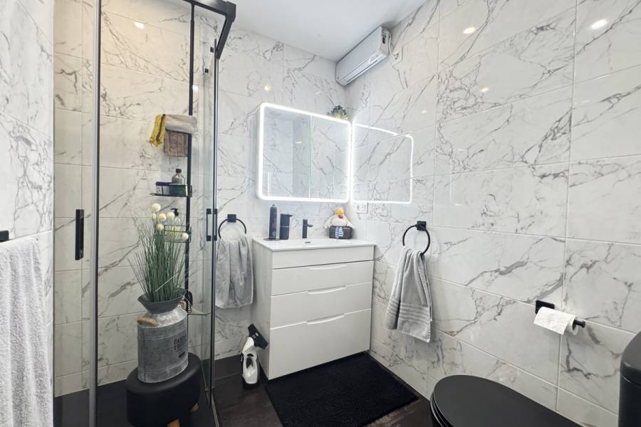 Bestaande bouw - Appartement - Orihuela Costa - Villamartin