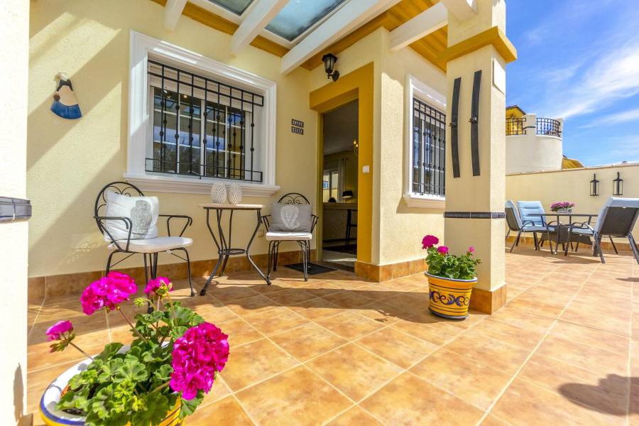 Resale - Detached - Orihuela Costa - Los Altos