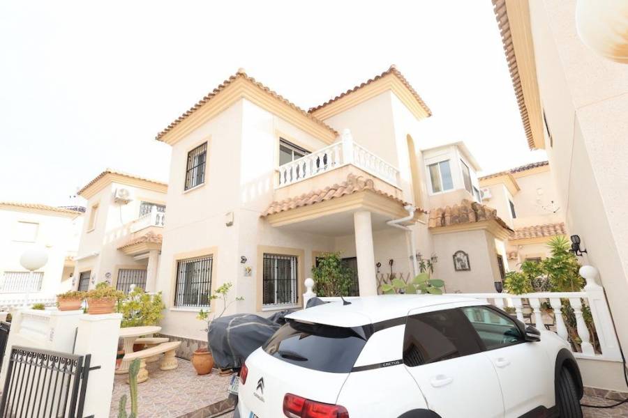 Resale - Detached - Orihuela Costa - Playa Flamenca